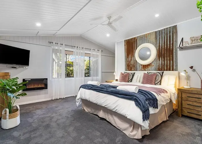Tamborine Palms Farmhouse